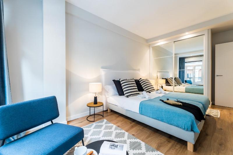 GRAN VIA by SWEET HOME SAN SEBASTIAN - image 11