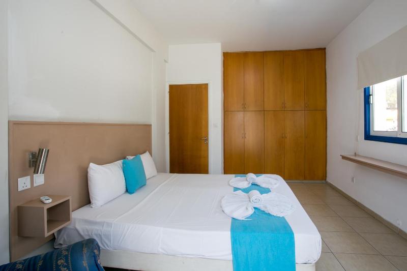 Superior Double or Twin Room (Annex Building) image 3