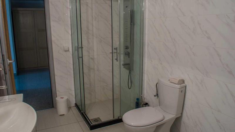 Triple Room image 2