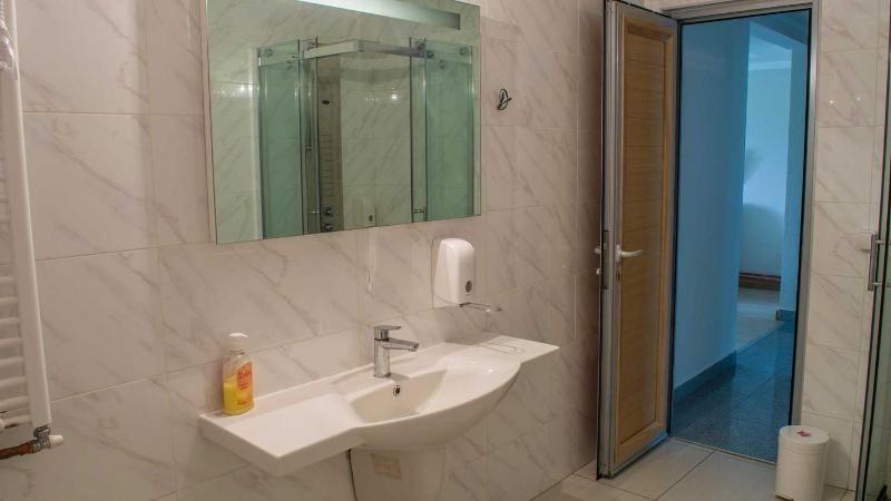 Triple Room image 4