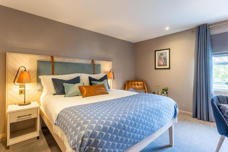 Superior Double Room image 4