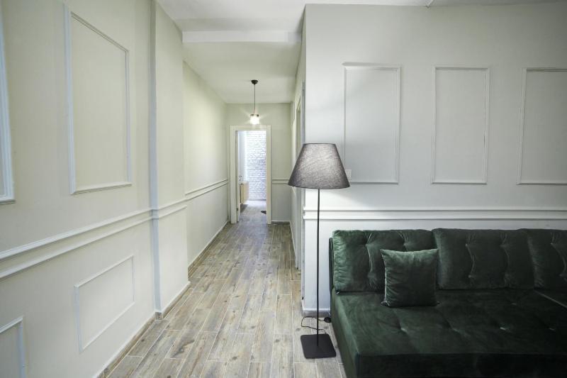 Duplex Apartment with garden image 4