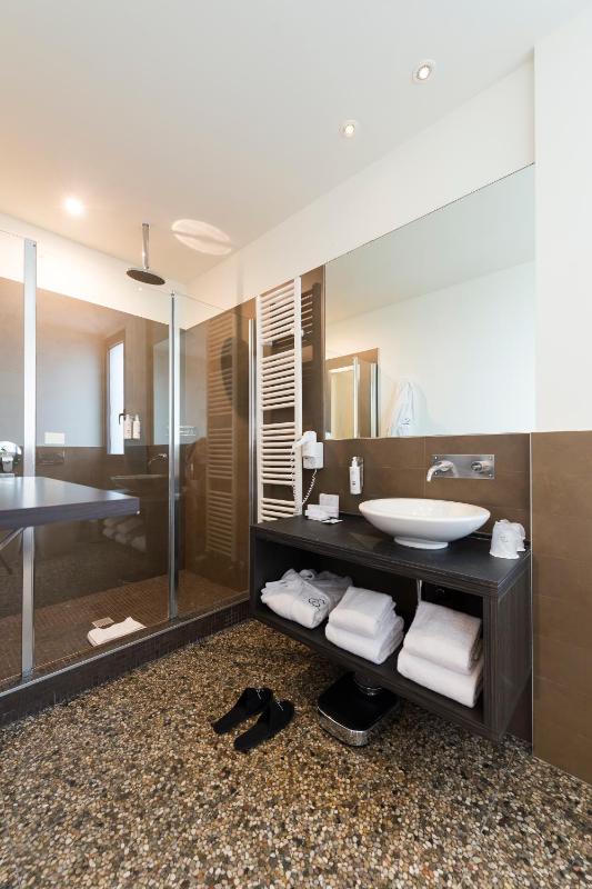 Suite image 1