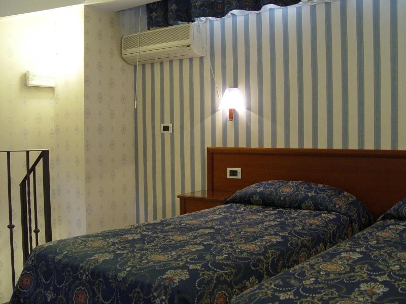 Quadruple Room - Annex image 3