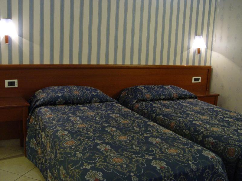 Quadruple Room - Annex image 2