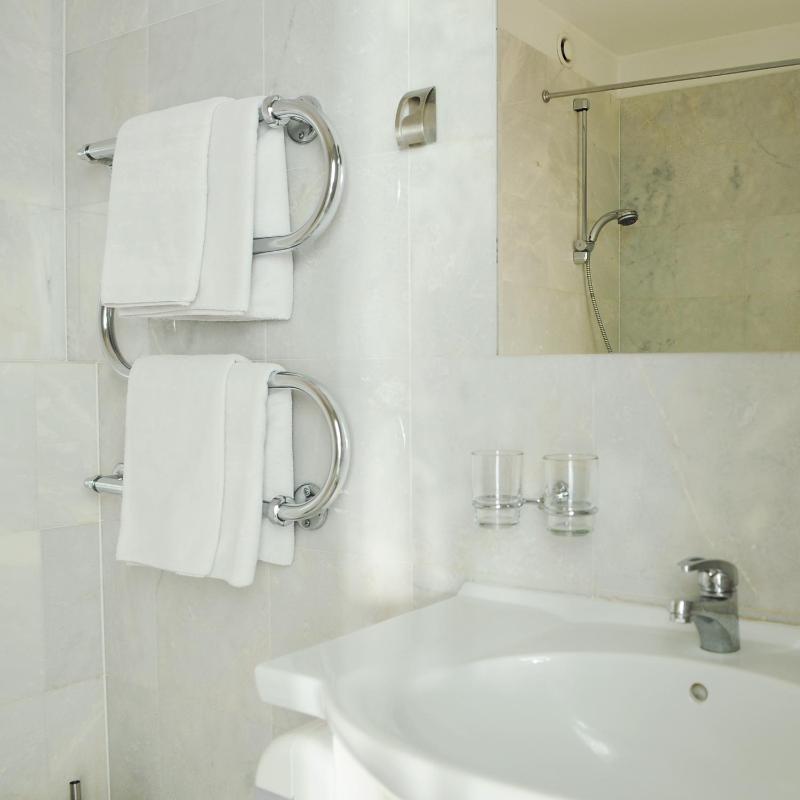 Suite image 2