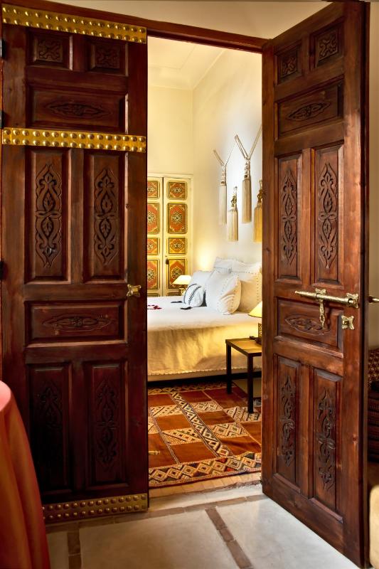 Gris Double or Twin Room image 1
