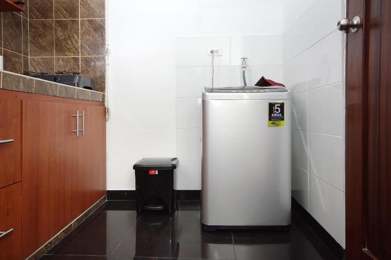 cozy apartment excellent location air conditioning - image 15