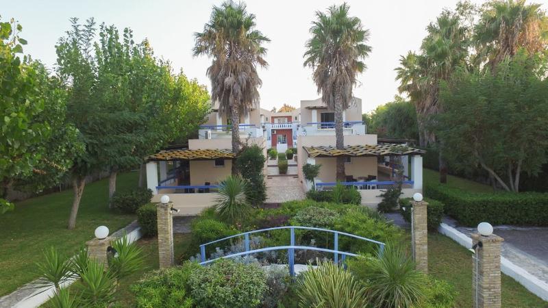 Apartment with Garden View image 4