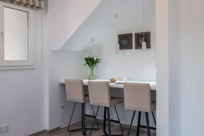 Silver Apartment - Central - image 12