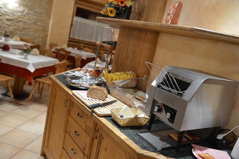 Hotel Garnì COSTANZA - image 25