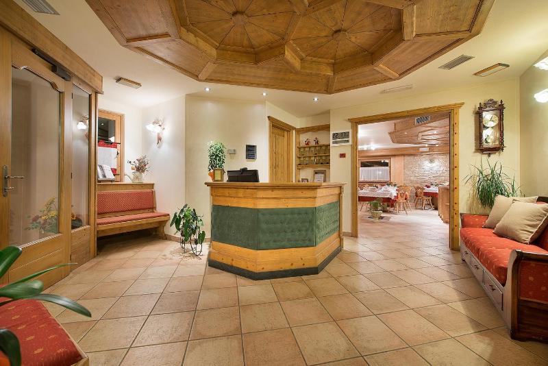 Hotel Garnì COSTANZA - image 12
