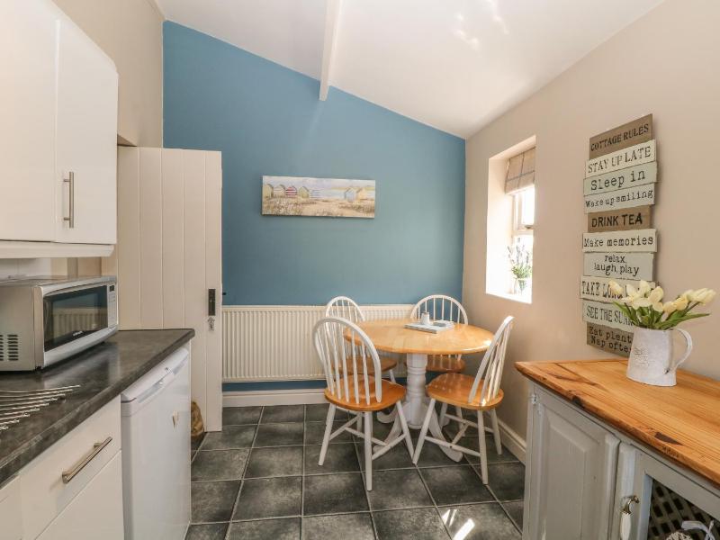 Holiday Home image 1