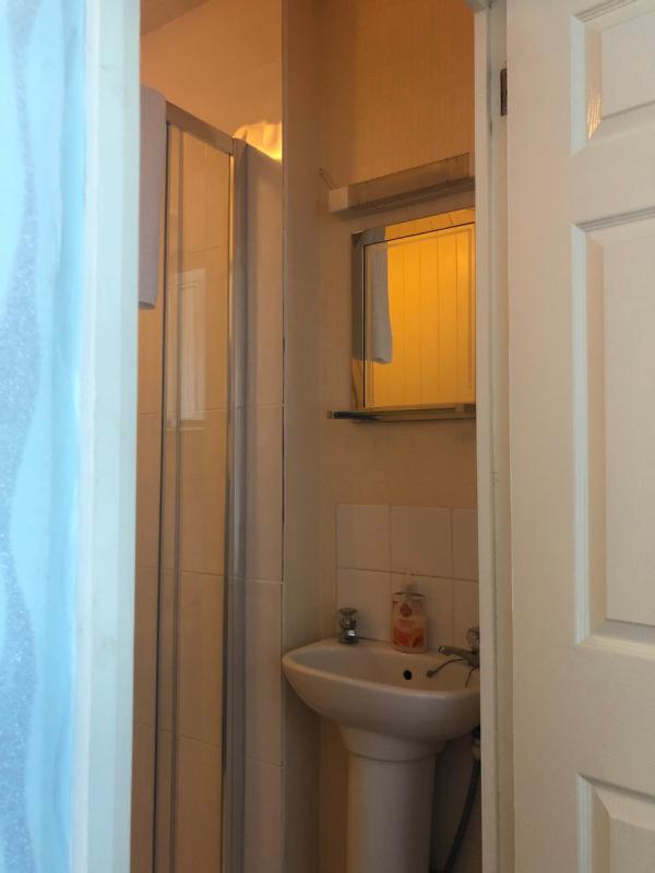 Standard Double Room image 2