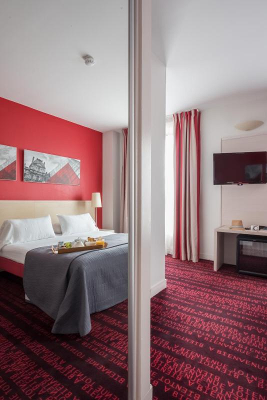 Superior Room image 3