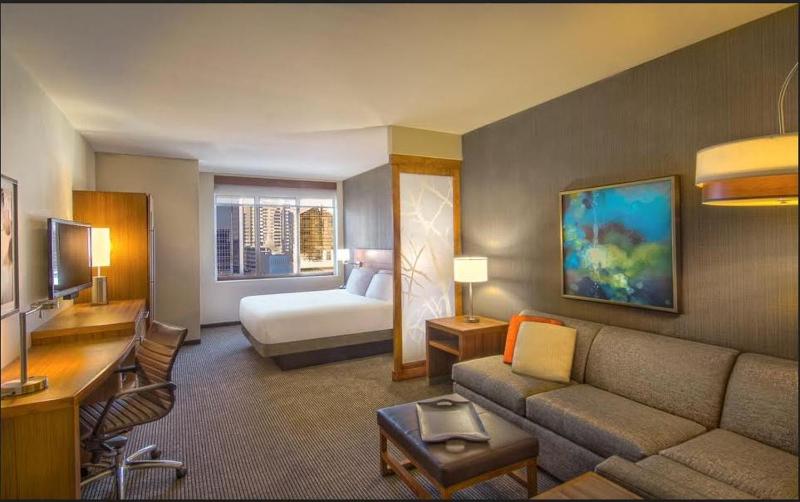 King Room with Sofa Bed image 2