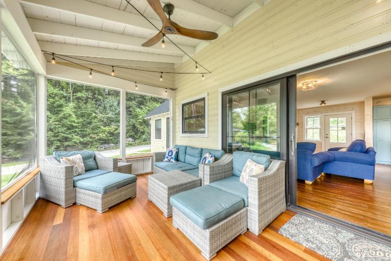 Four Bedroom House image 4