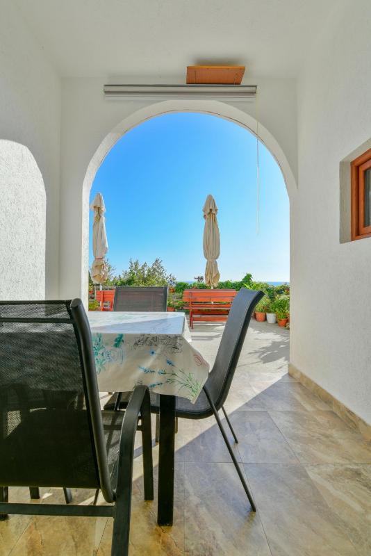 Two-Bedroom Apartment with Sea View image 3
