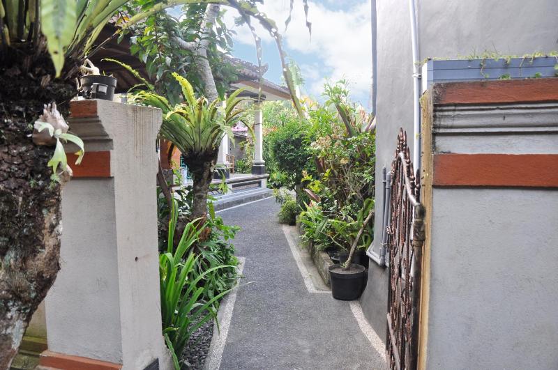 Dunung Sari Homestay - image 12