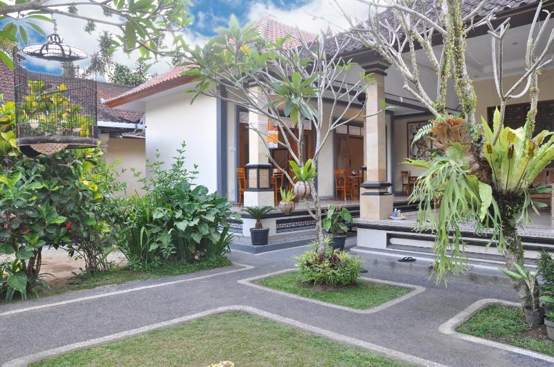 Dunung Sari Homestay - image 7