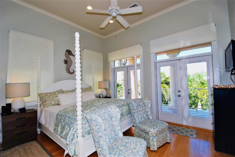 Sea Hawk - Private Beach House With Pool & Hot Tub Home - image 27