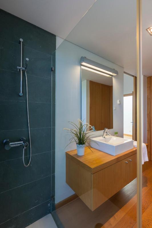 Two-Bedroom Townhouse with Shared Pool (B) image 4
