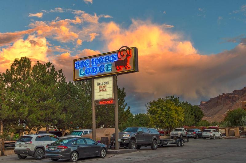 Big Horn Lodge - image 8