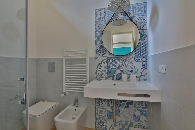 Double Room with Private Bathroom image 3