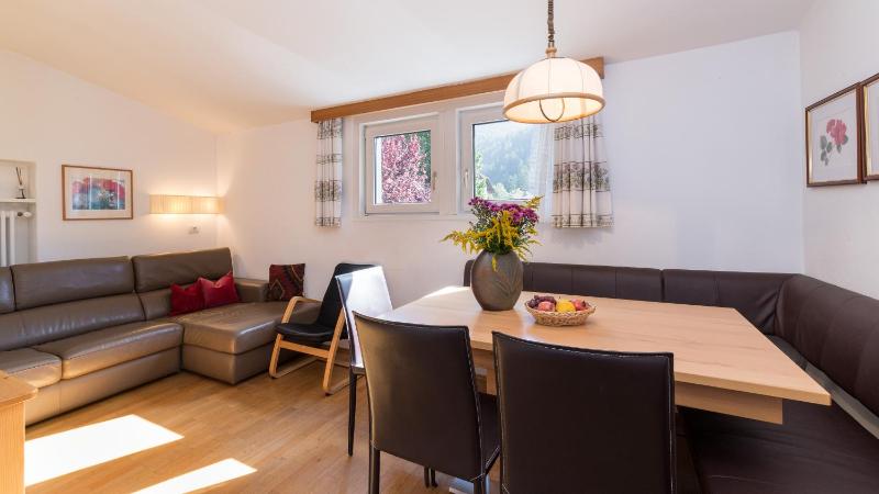 Three-Bedroom Apartment image 4