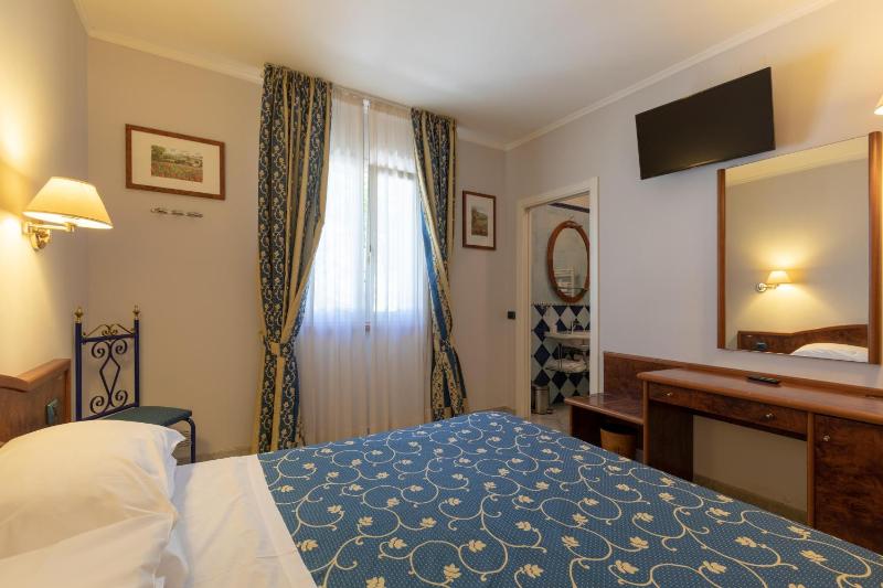 Hotel Villa Elda - image 24