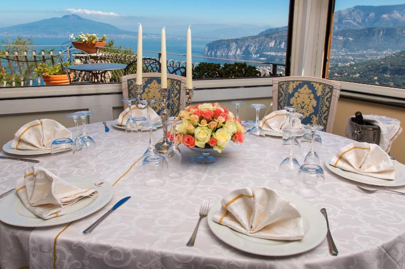 Hotel La Vue d'Or - image 31