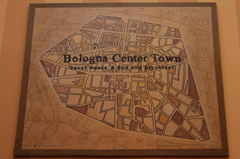 Bologna Center Town - image 10