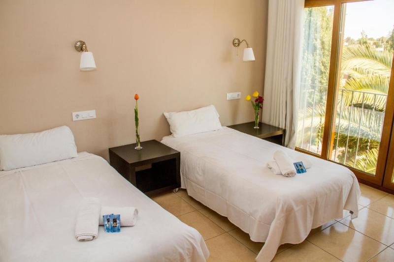 Hostal Gran Sol - image 25
