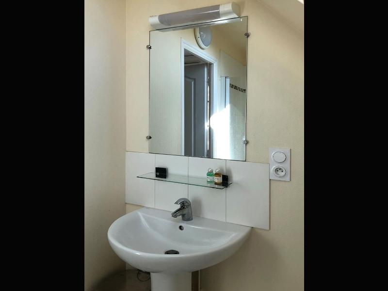 Superior Apartment image 3