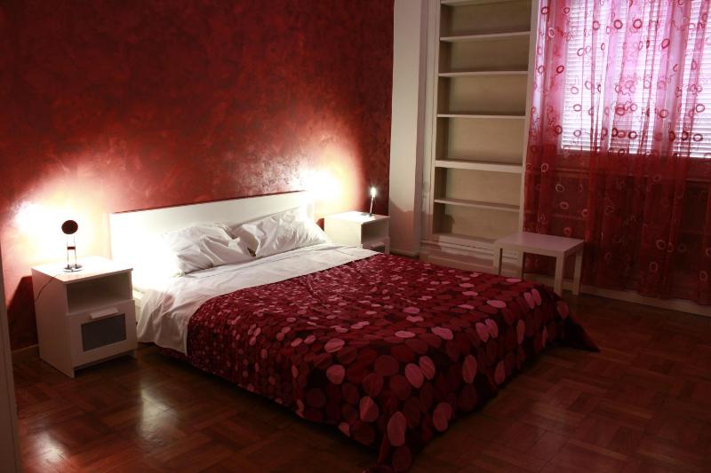 Double Room with Shared Bathroom image 1