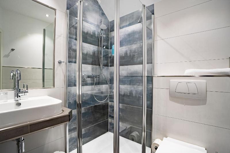 Double Room with Balcony or Terrace image 2