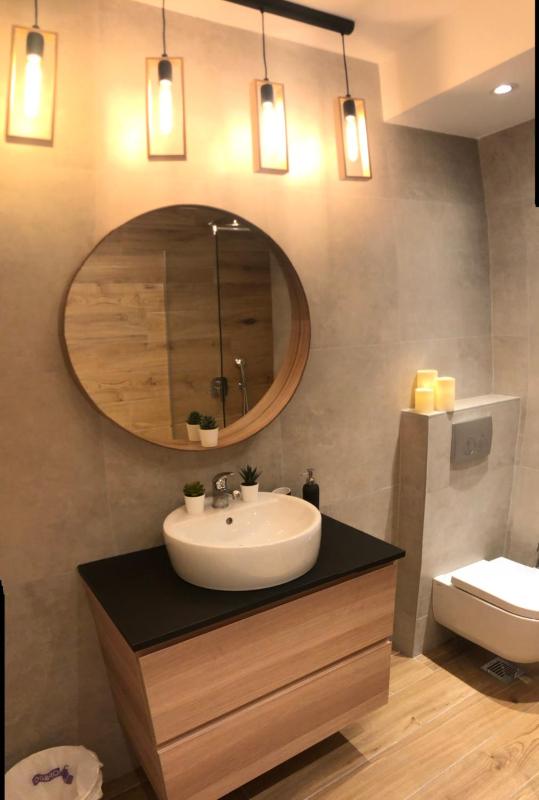 Studio Apartment image 2