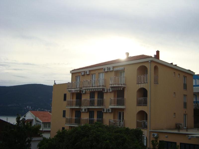 Two-Bedroom Apartment with Balcony image 2
