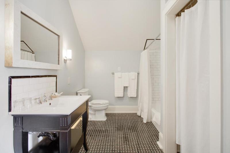 Superior Queen Room image 2