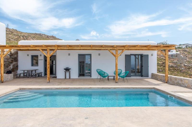 Villa with Sea View image 2