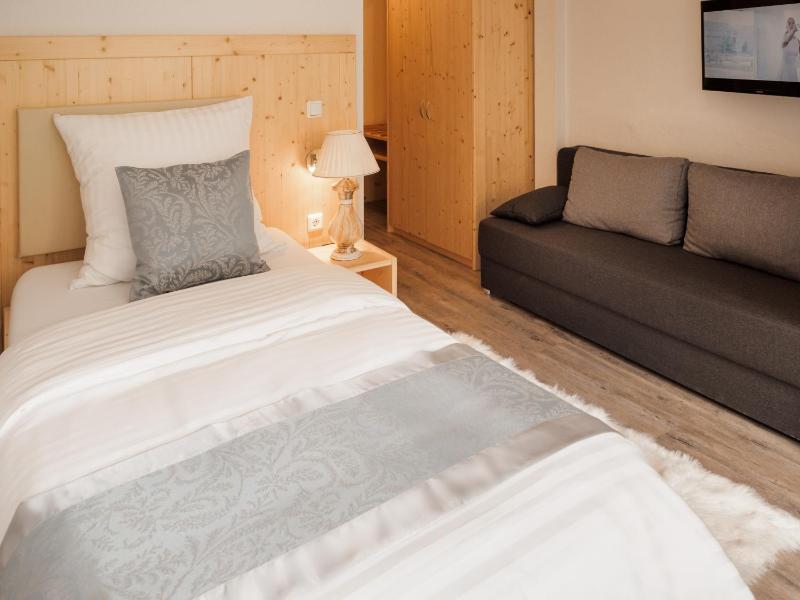 Single Room image 1