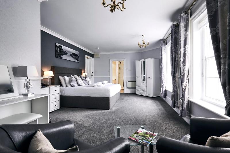 Superior King Room image 1