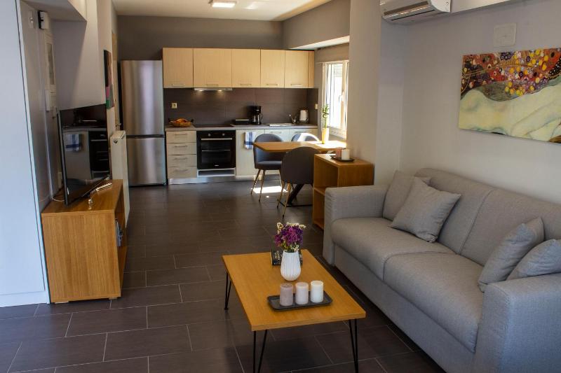 Senior Apartment image 1