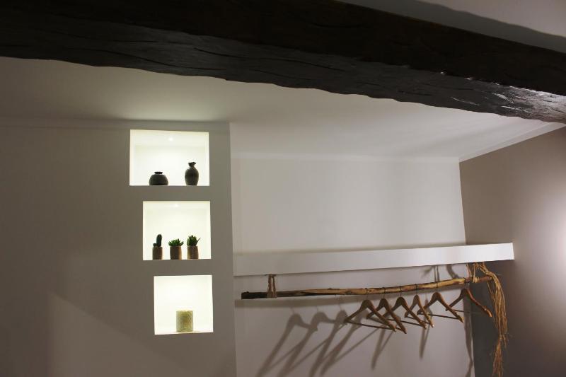 Quadruple Room with Bathroom image 3