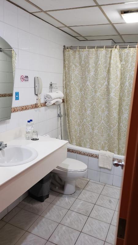 Hotel Ramada - image 15