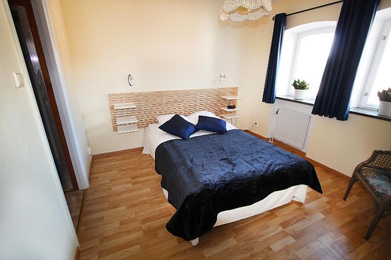 Double Room image 2