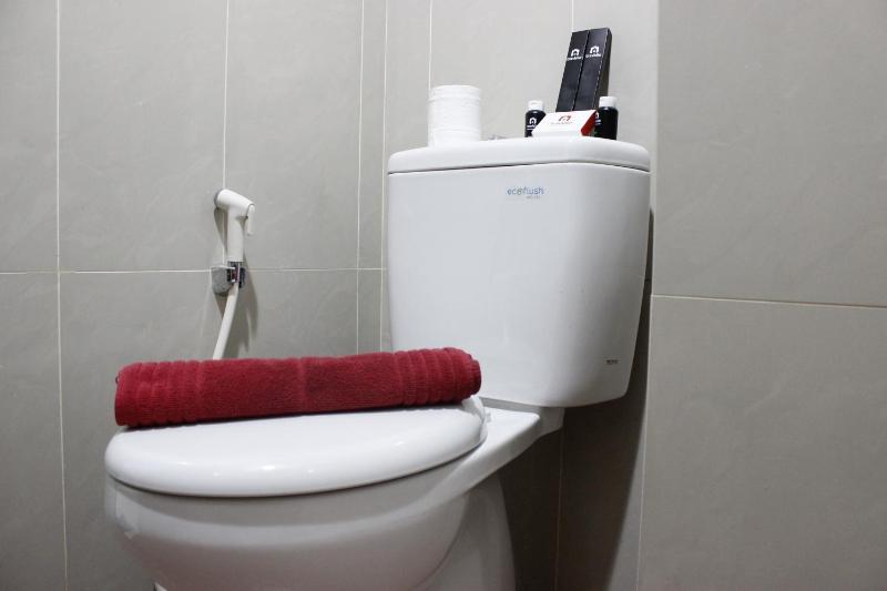 Classic Studio Room Taman Melati Apartment Jatinangor near UNPAD By Travelio - image 3