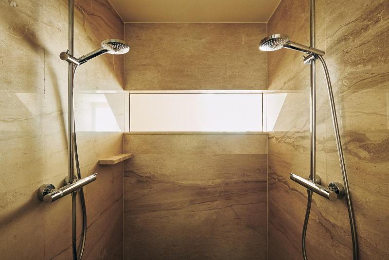 Loft Suite image 2