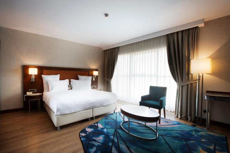 Family Suite with Free Spa access image 2