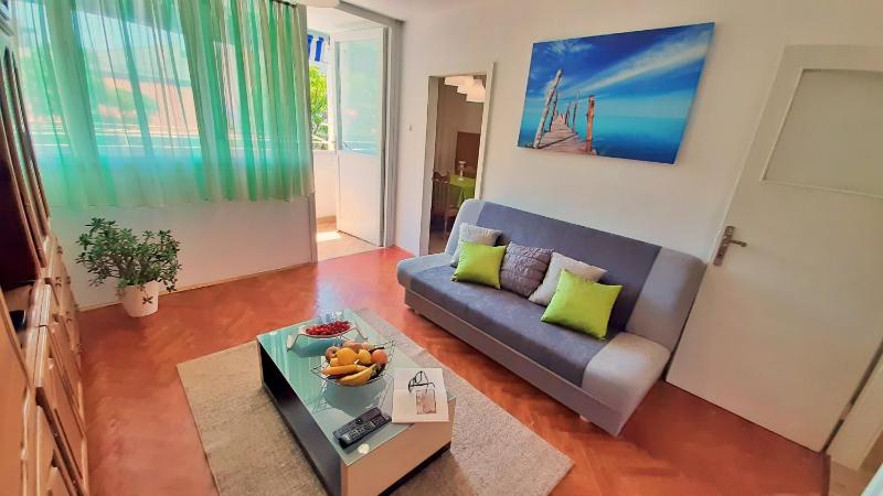 Town Center Apartment with Balcony - image 33